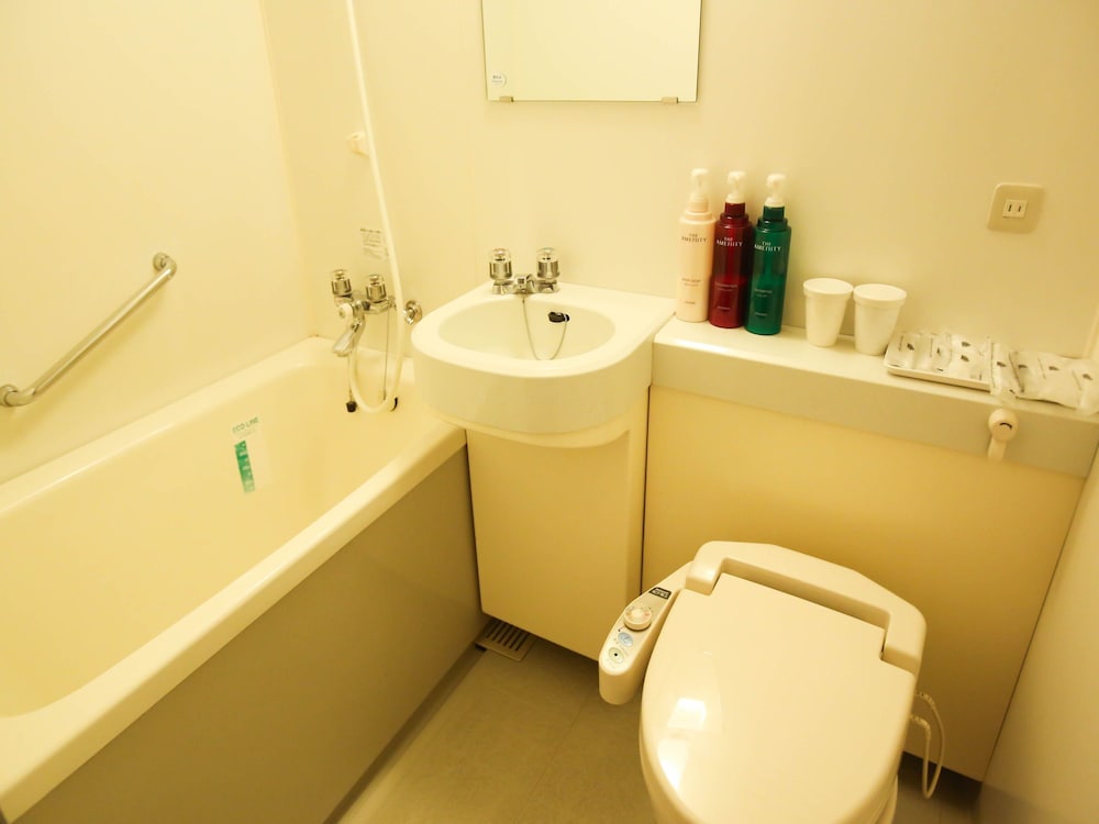 Apa Hotel Sapporo Odori Ekimae Minami 10/63