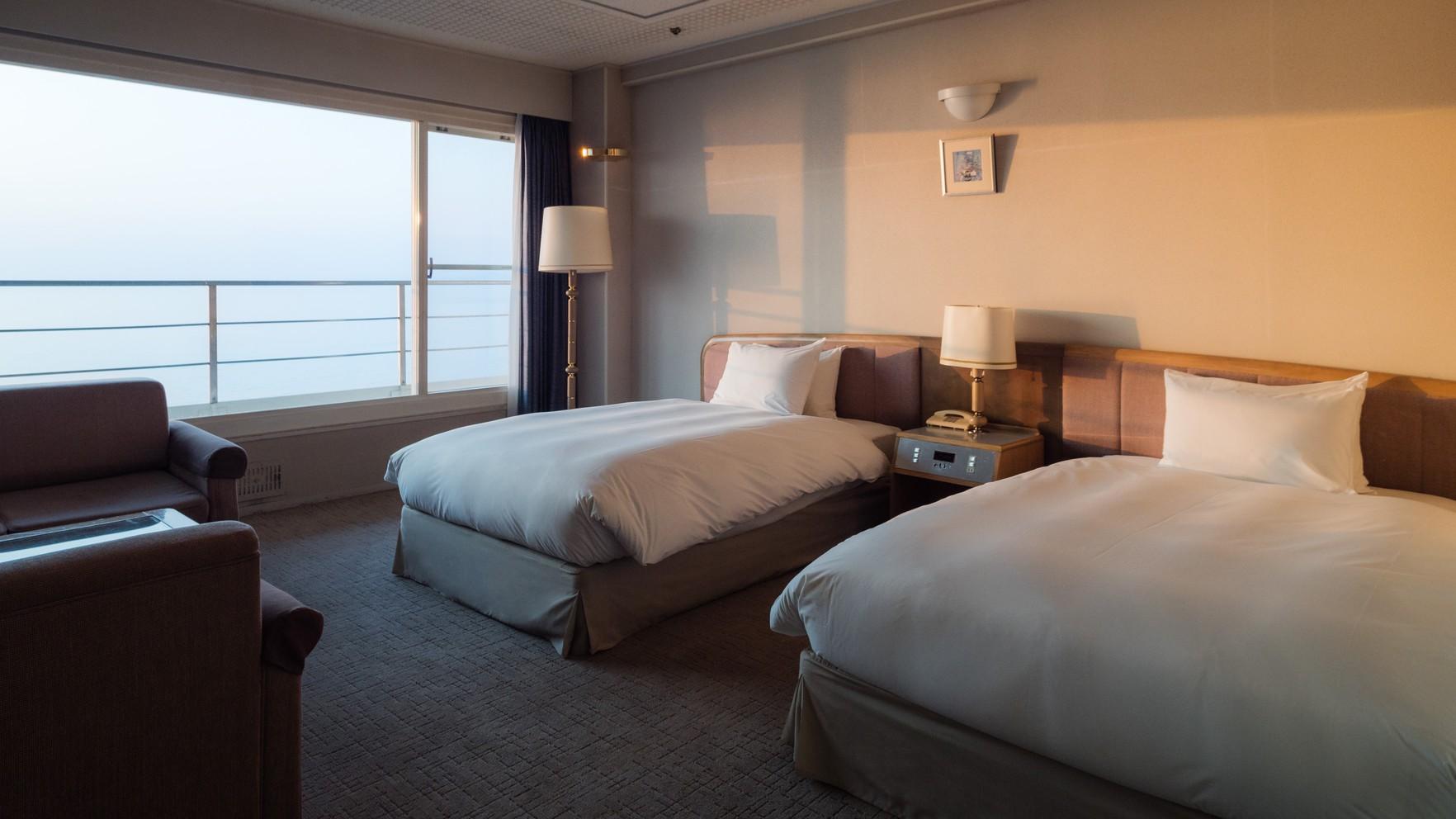 Moderate, Twin Beds, Ocean View, Smoking