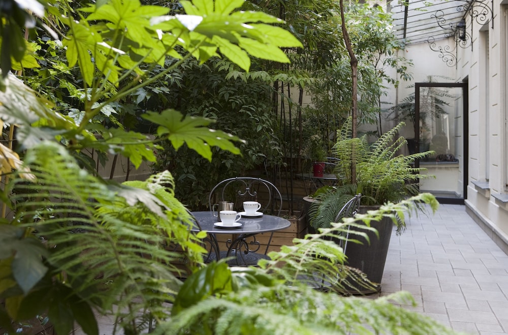 HOTELHOME PARIS 16 44/50