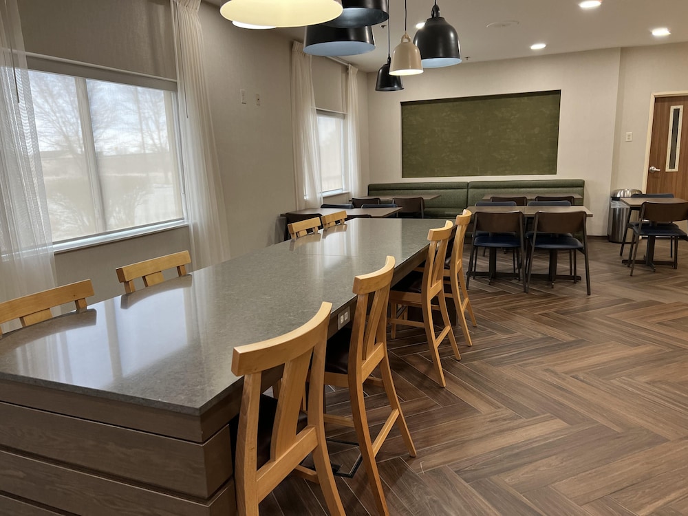 Fairfield By Marriott Mt Pleasant 29/30