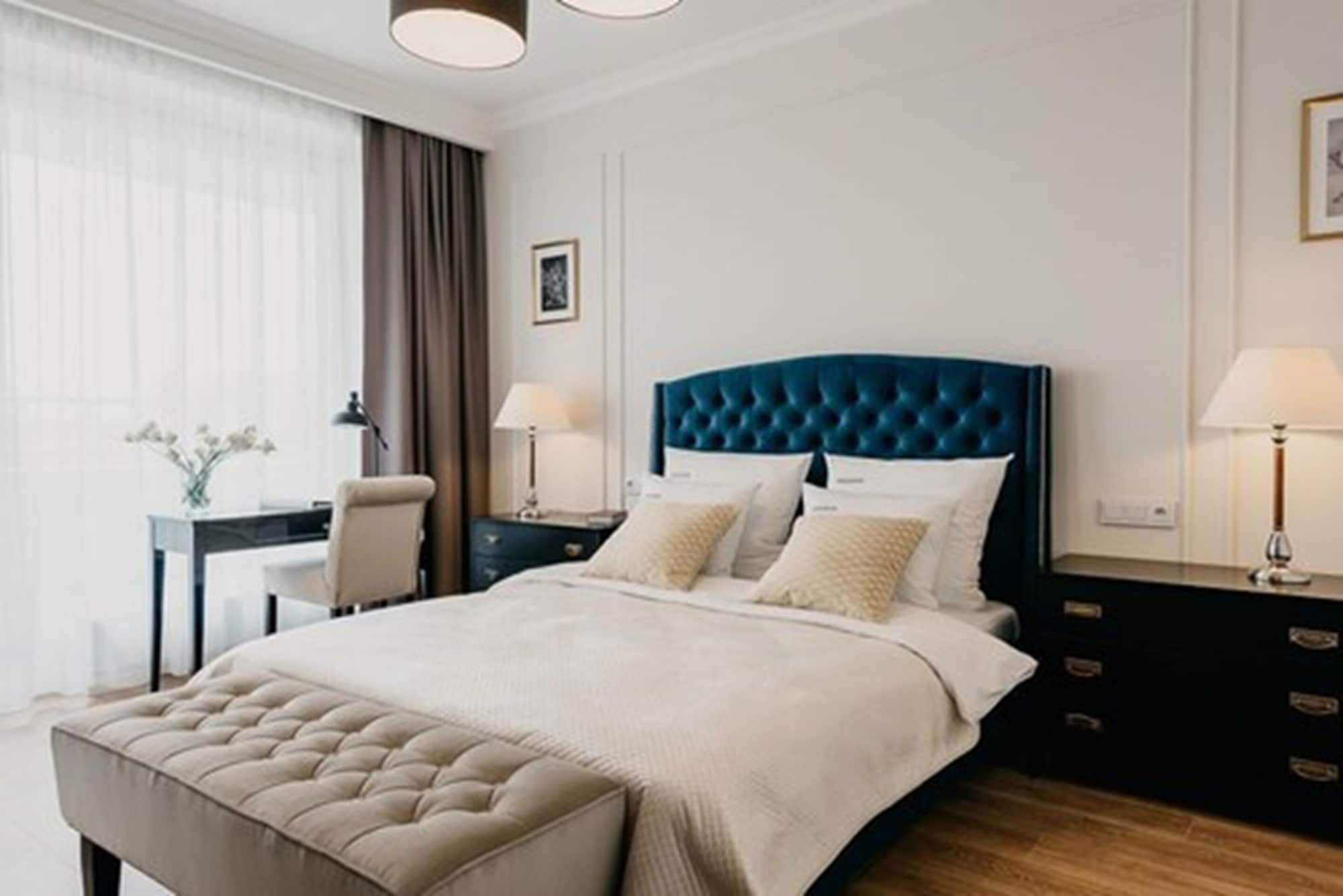 1 BEDROOM, DELUXE, APARTMENT