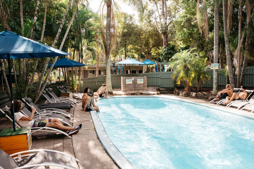 Nomads Noosa Youth Resort 6/60