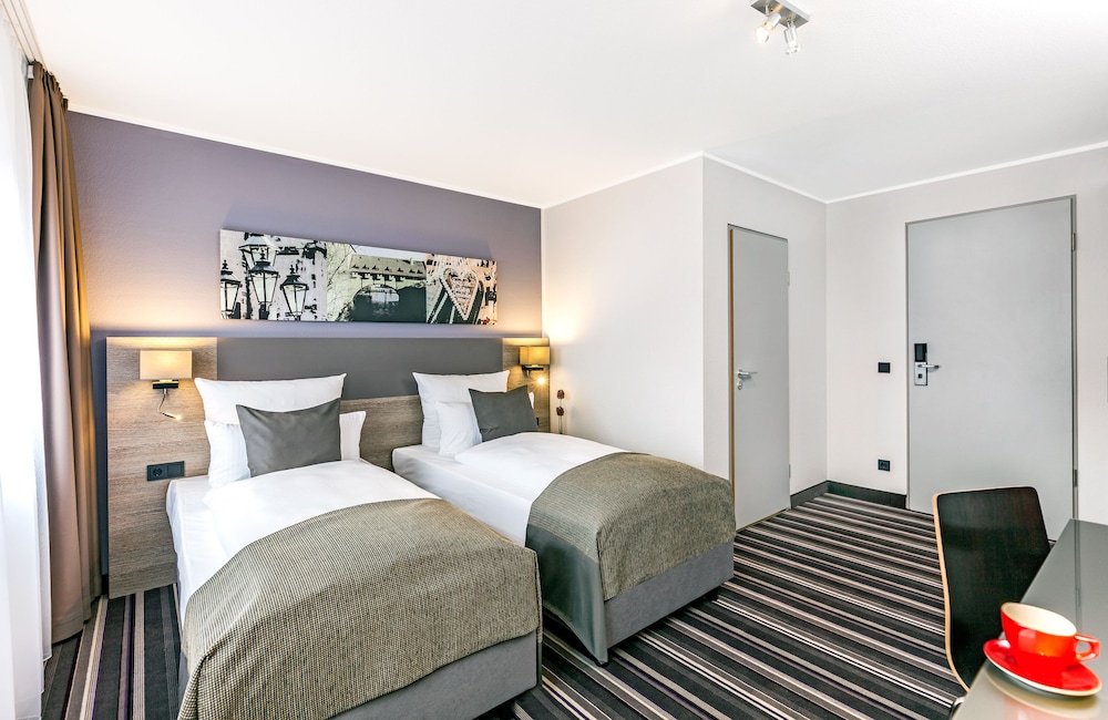 Leonardo Hotel Nurnberg 24/54