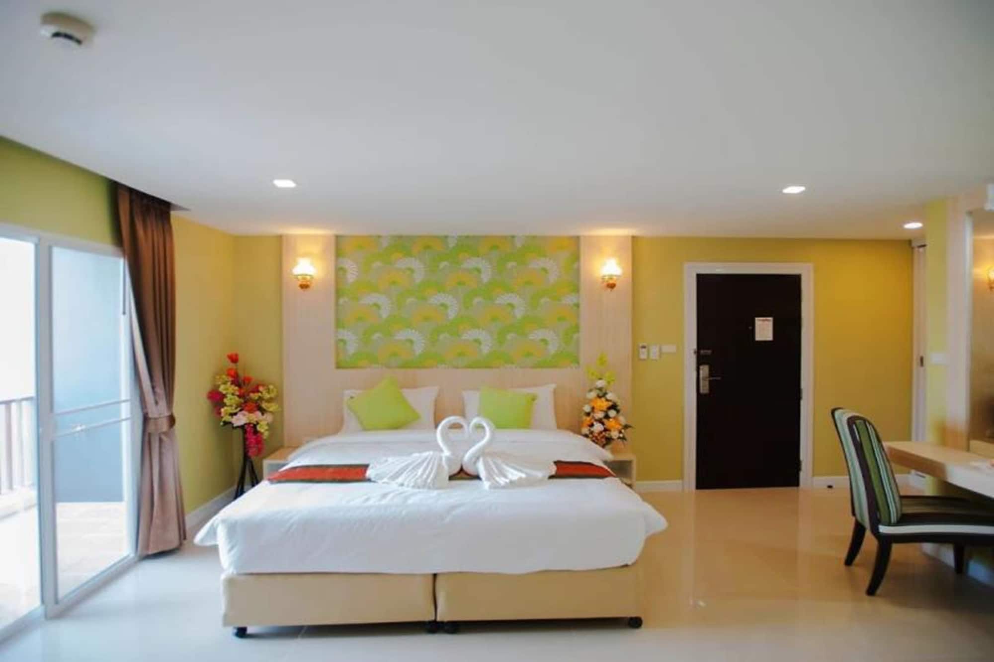 Deluxe, Double Bed, Family Hotel 5/9