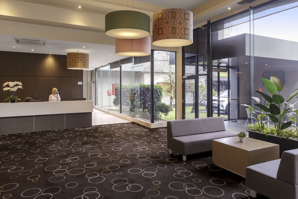 Dorset Gardens Hotel 8/49