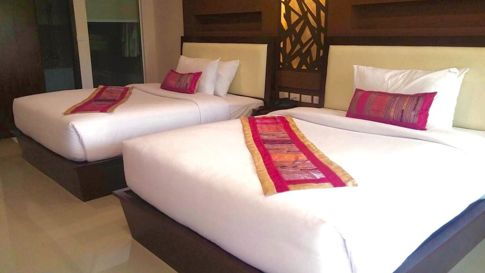 Chivatara Resort And Bangtao Beach Resort Phuket 25/66