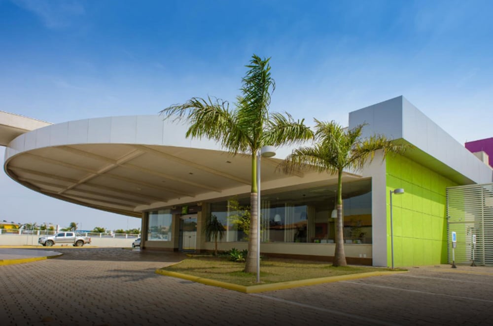 Ibis Styles Ponta Pora 8/58