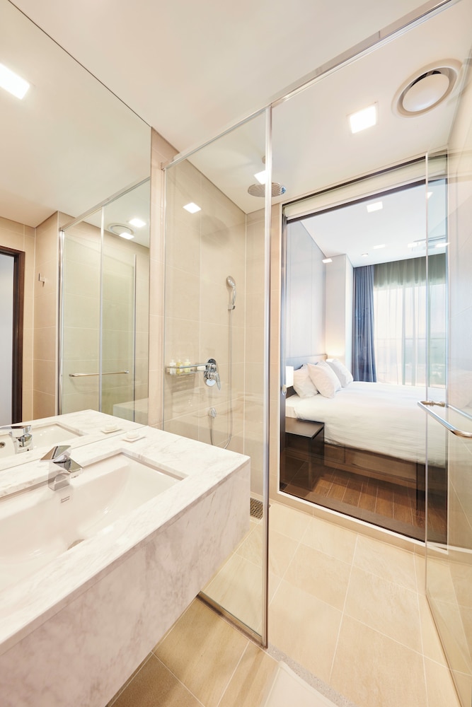 SkyBay Hotel Gyeongpo 56/59