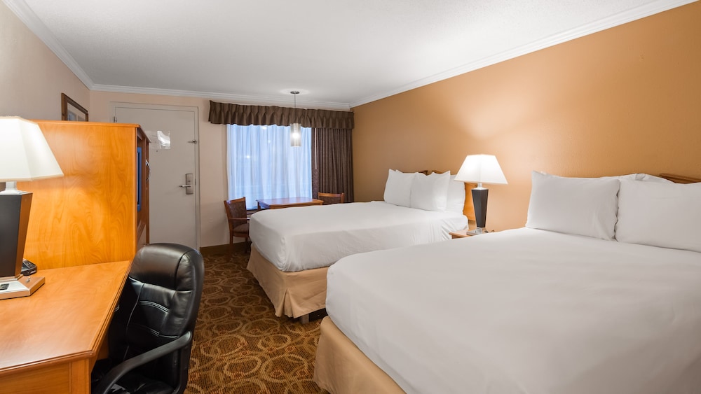 Sturgis Lodge & Suites, Travelodge by Wyndham 21/36