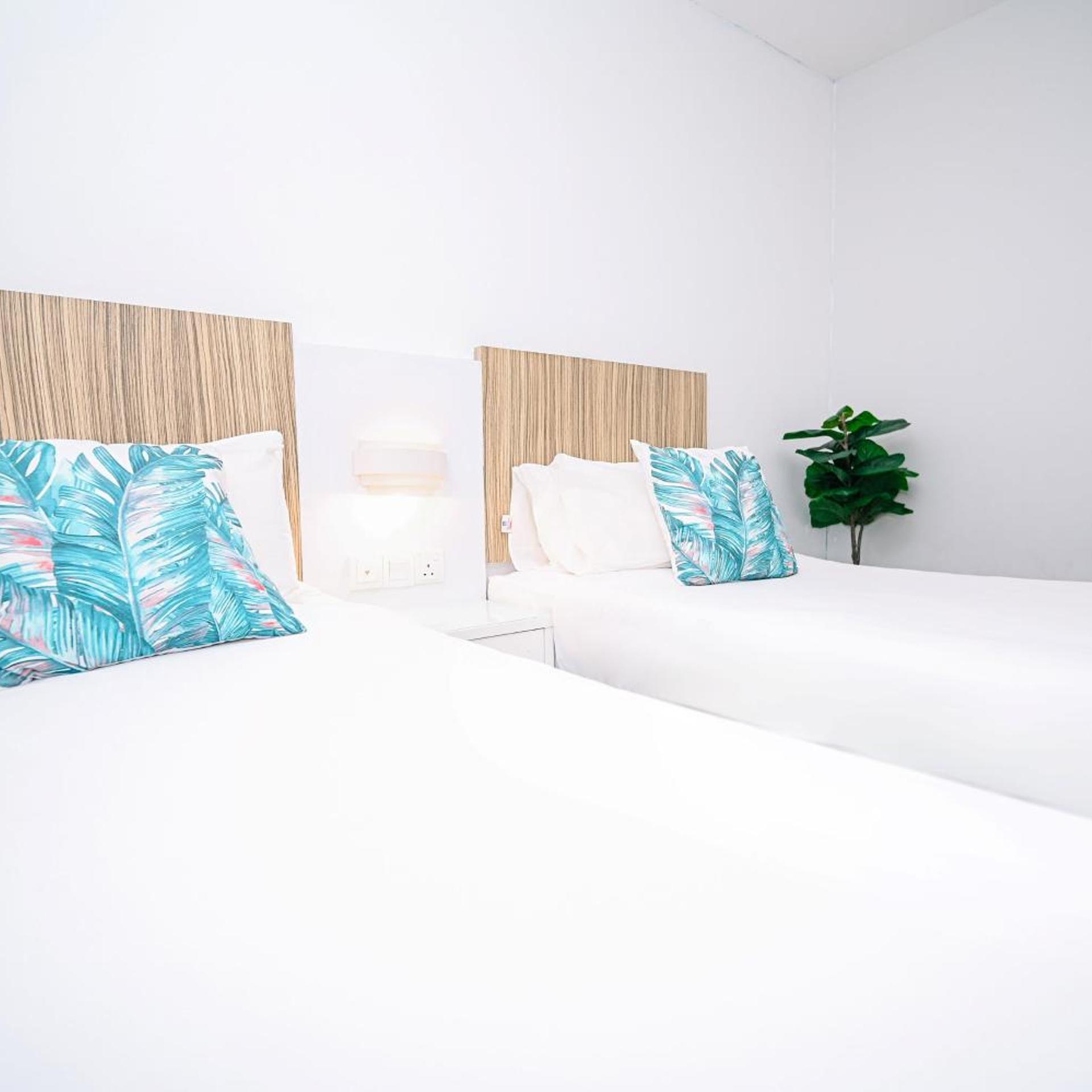 Swing & Pillows at Subang SS15 35/44