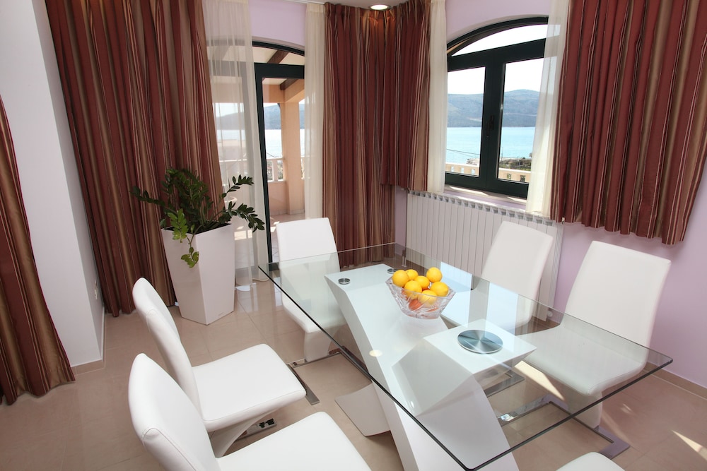VILLA SUN 24/50