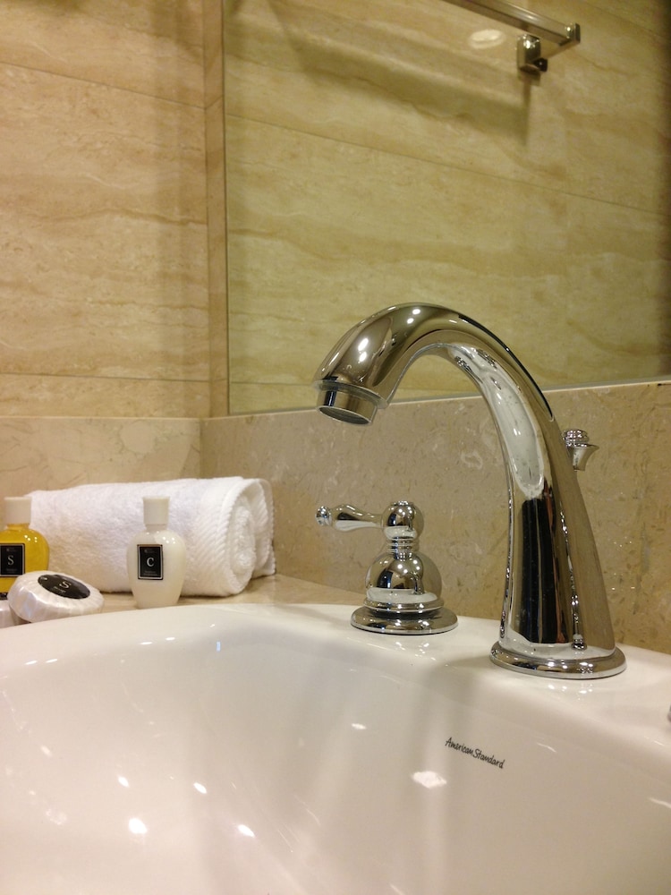 Principe Hotel And Suites 14/26