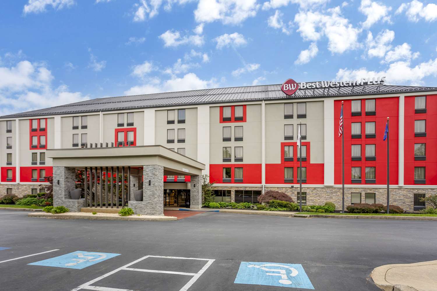 Best Western Plus Heritage Rail Inn & Suites 48/49