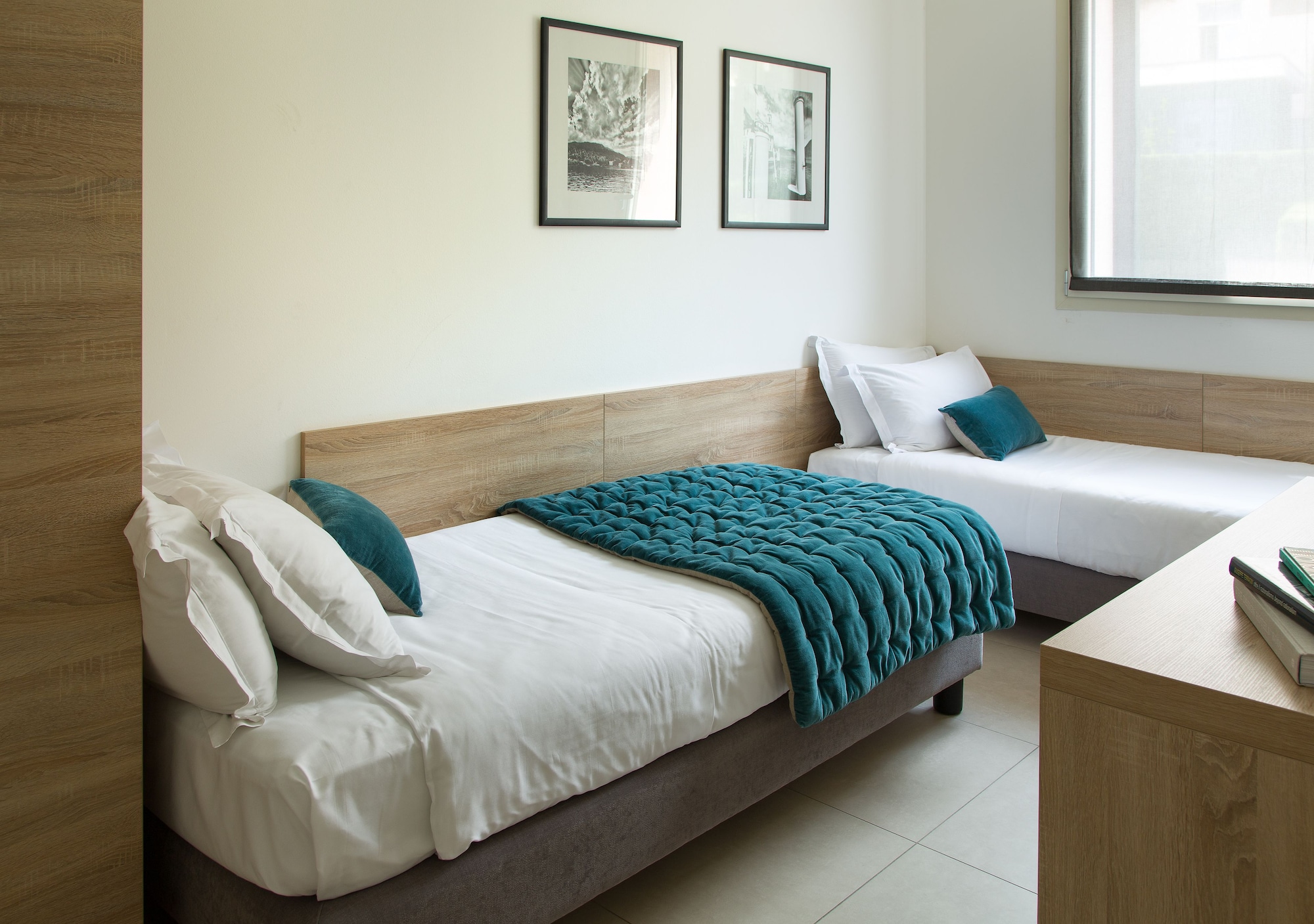2 Bedrooms, Apartment, 2 Double Beds, Lake Front