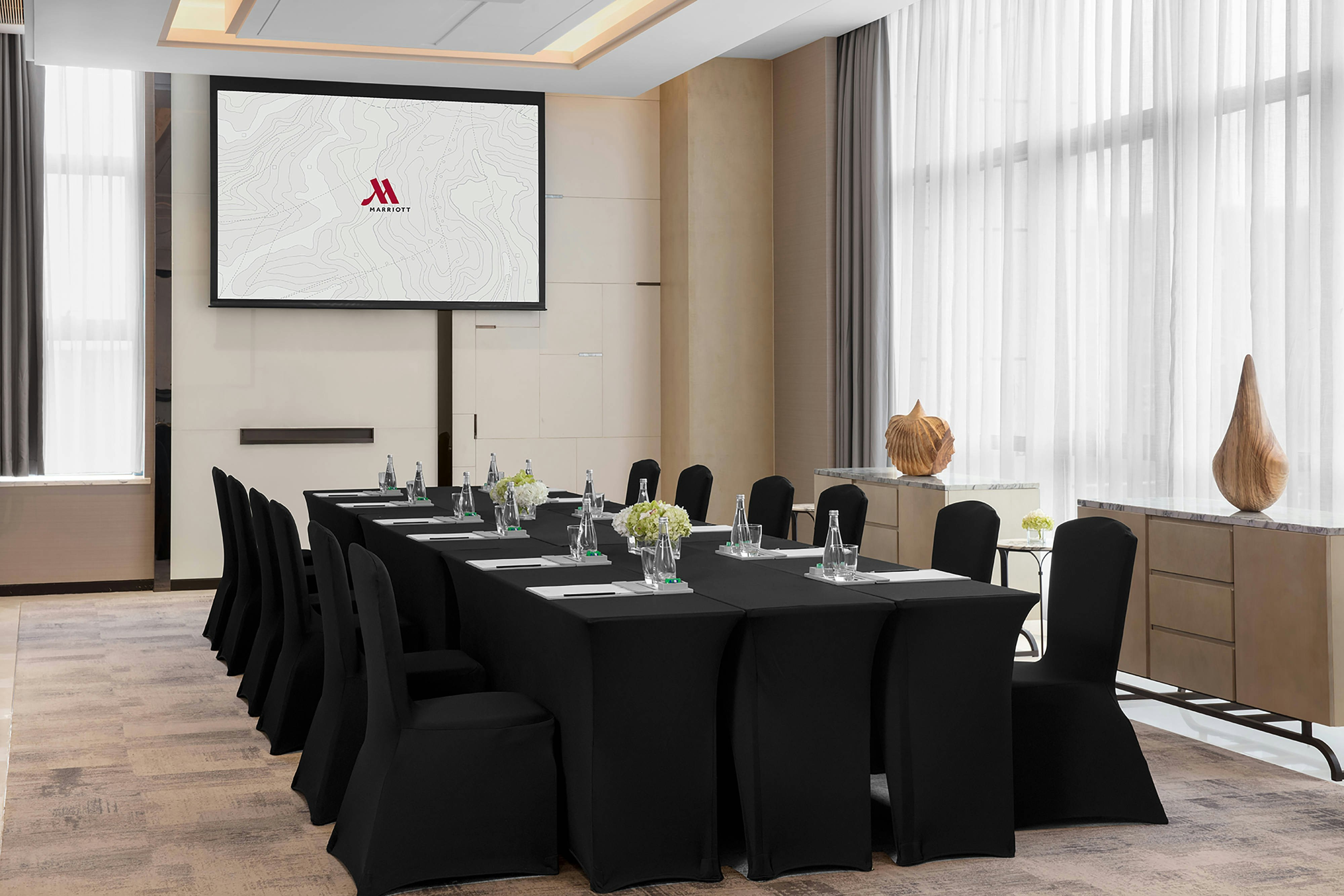 Shanghai Marriott Hotel Kangqiao 44/51