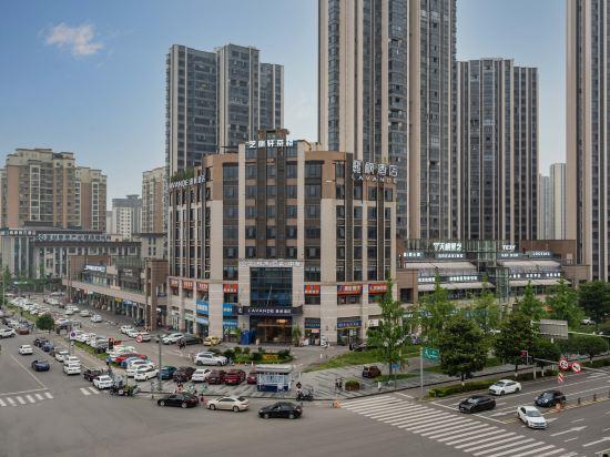 Lavande Hotel (Chongzhou Wanda Plaza) 48/51