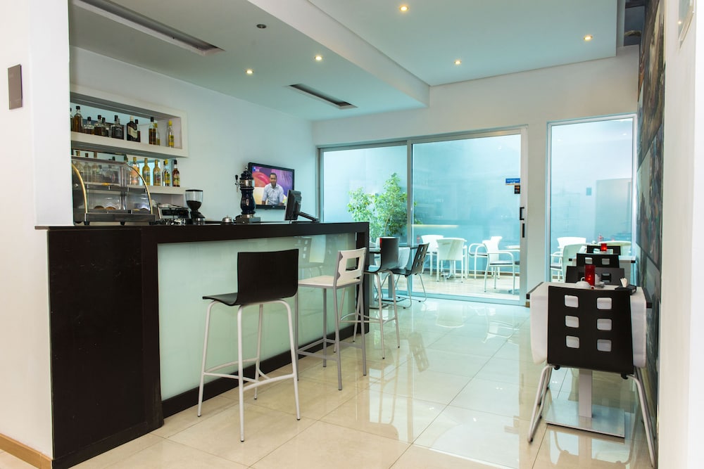 Hotel Santiago 53/62