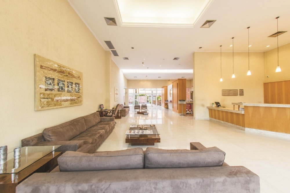 Carlton Plaza Baoba 19/33