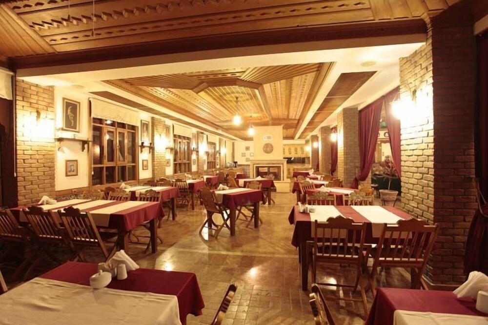 KERME OTTOMAN PALACE 46/68