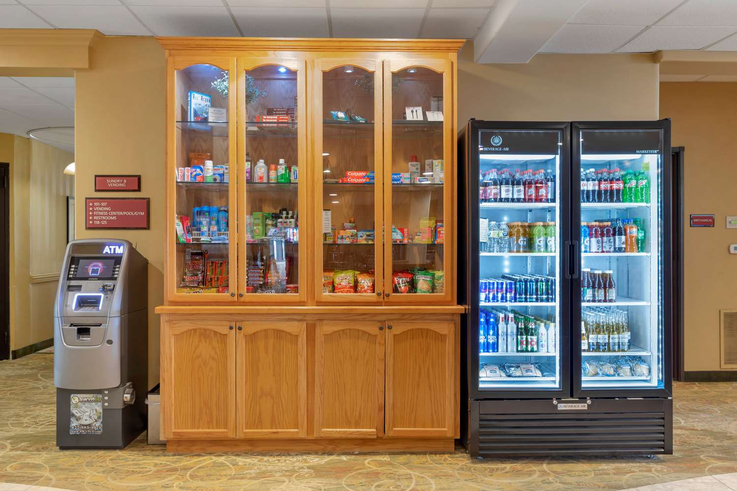 Best Western Plus Swiss Chalet Hotel & Suites 22/40