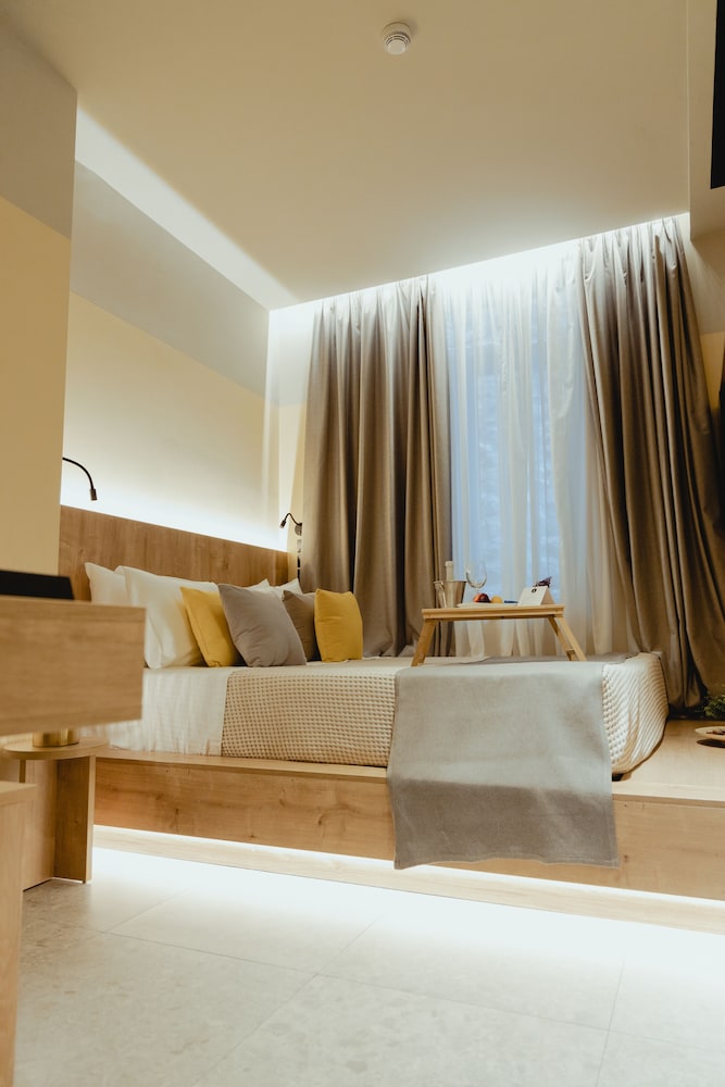 Metis Urbane Living Spaces 14/50