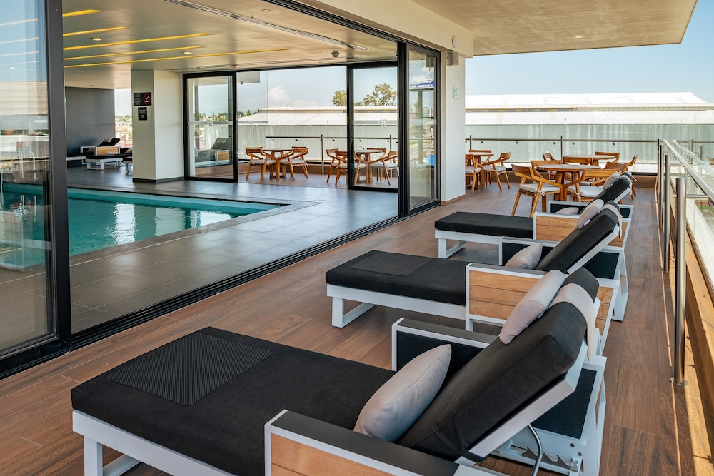 Ramada Encore by Wyndham Guadalajara Aeropuerto 25/48