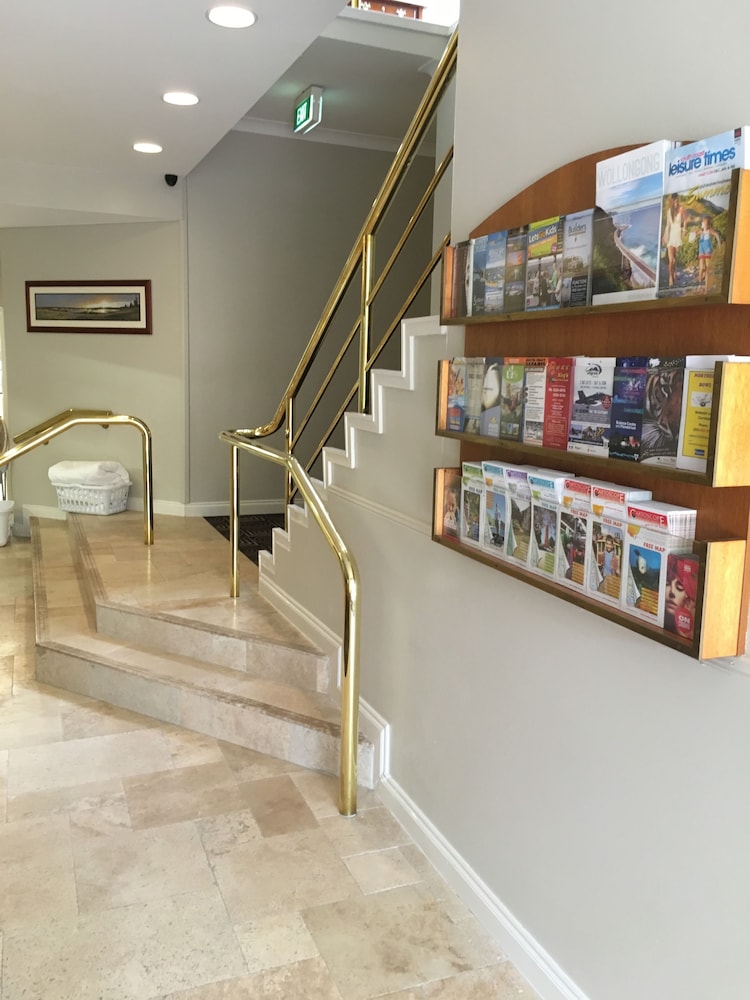 Belmore All-Suite Hotel 29/54