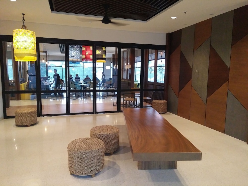 La Lucia Boutique Hotel by Prasanthi 27/48