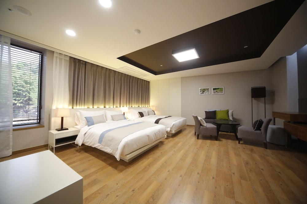 Sangsangmadang Chuncheon Stay Hotel 12/69
