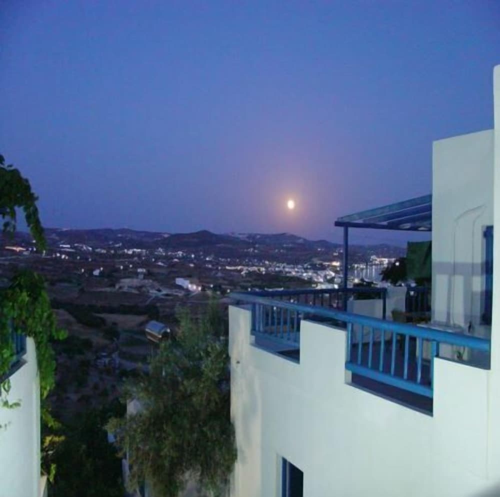 Hotel Agnanti 20/24
