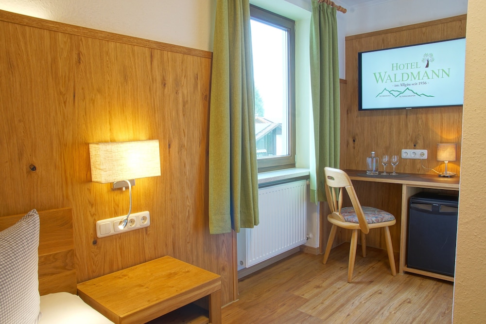 Hotel Waldmann 10/50