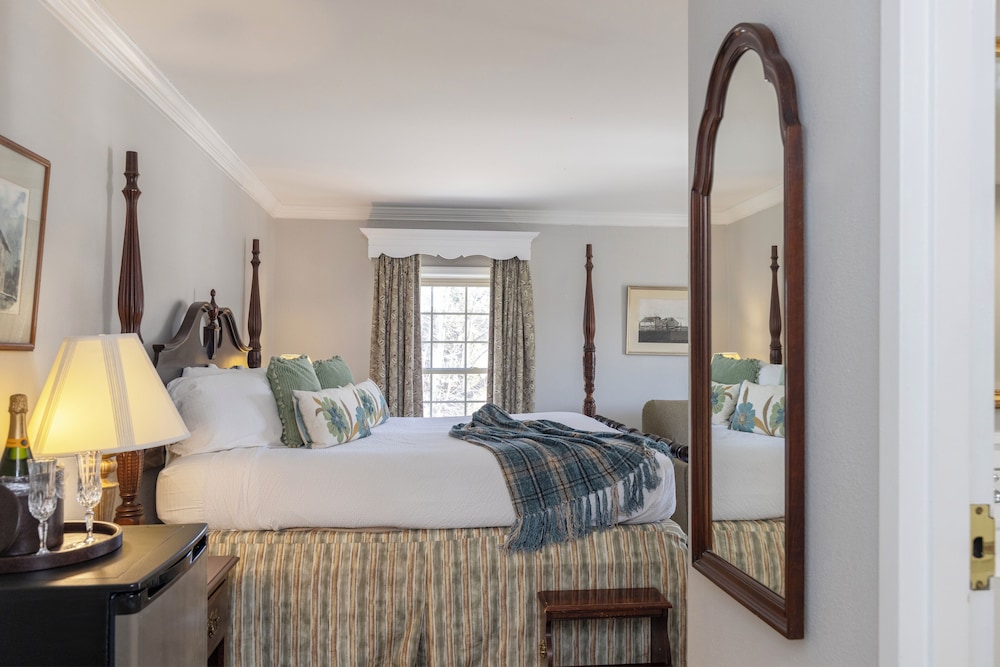 Brandywine River Hotel 9/35