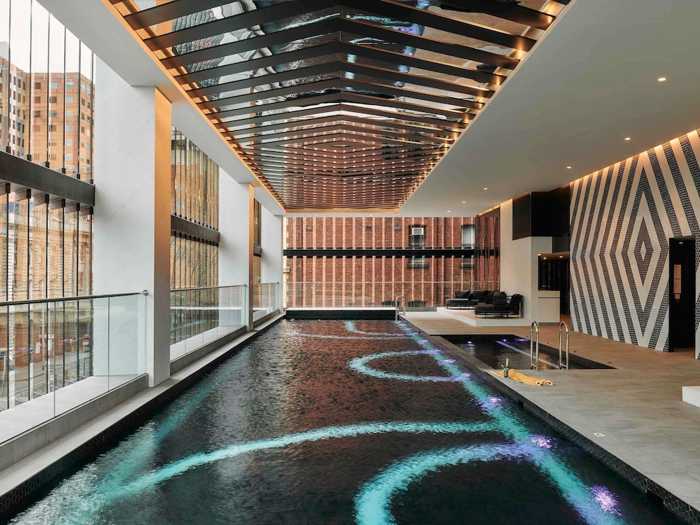 Movenpick Hotel Melbourne On Spencer 36/75