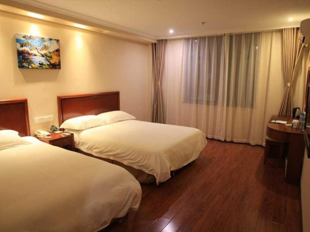 Greentree Inn Jiangsu Xuzhou High Speed Railway Station Express Hotel 14/23