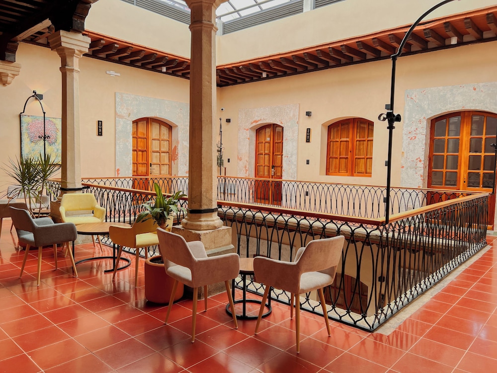Sauve Casa Boutique 37/49