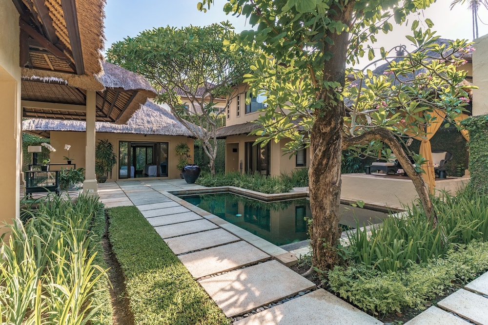 Kayumanis Sanur Private Villa and Spa 63/69