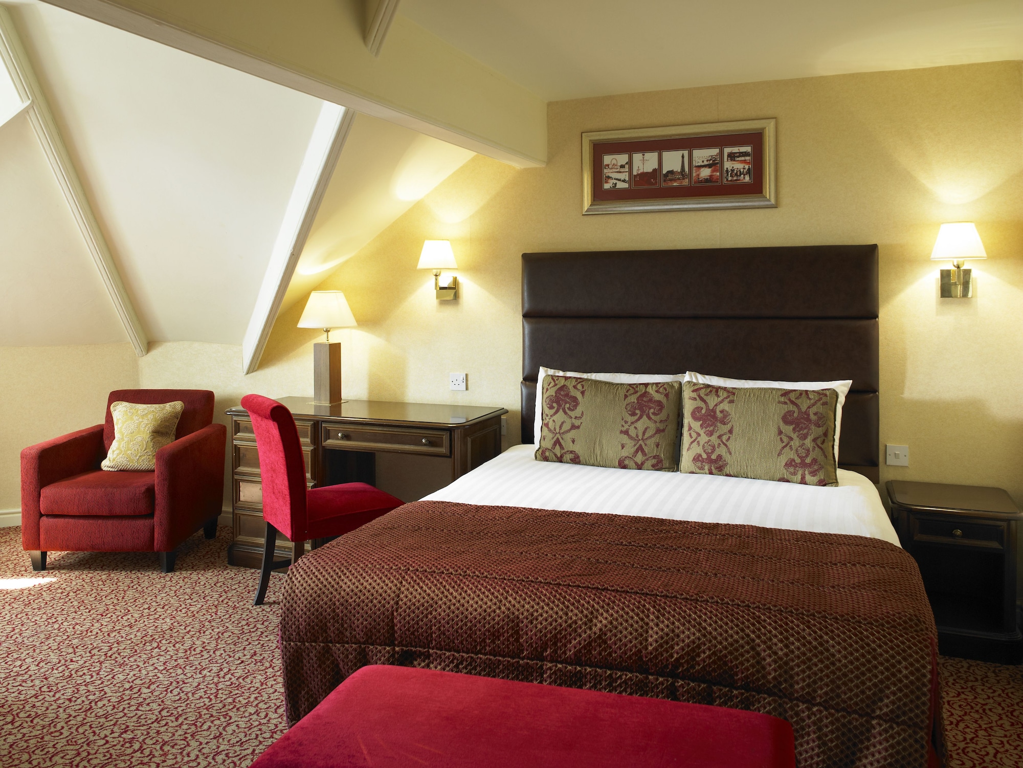 STANDARD, DOUBLE BED