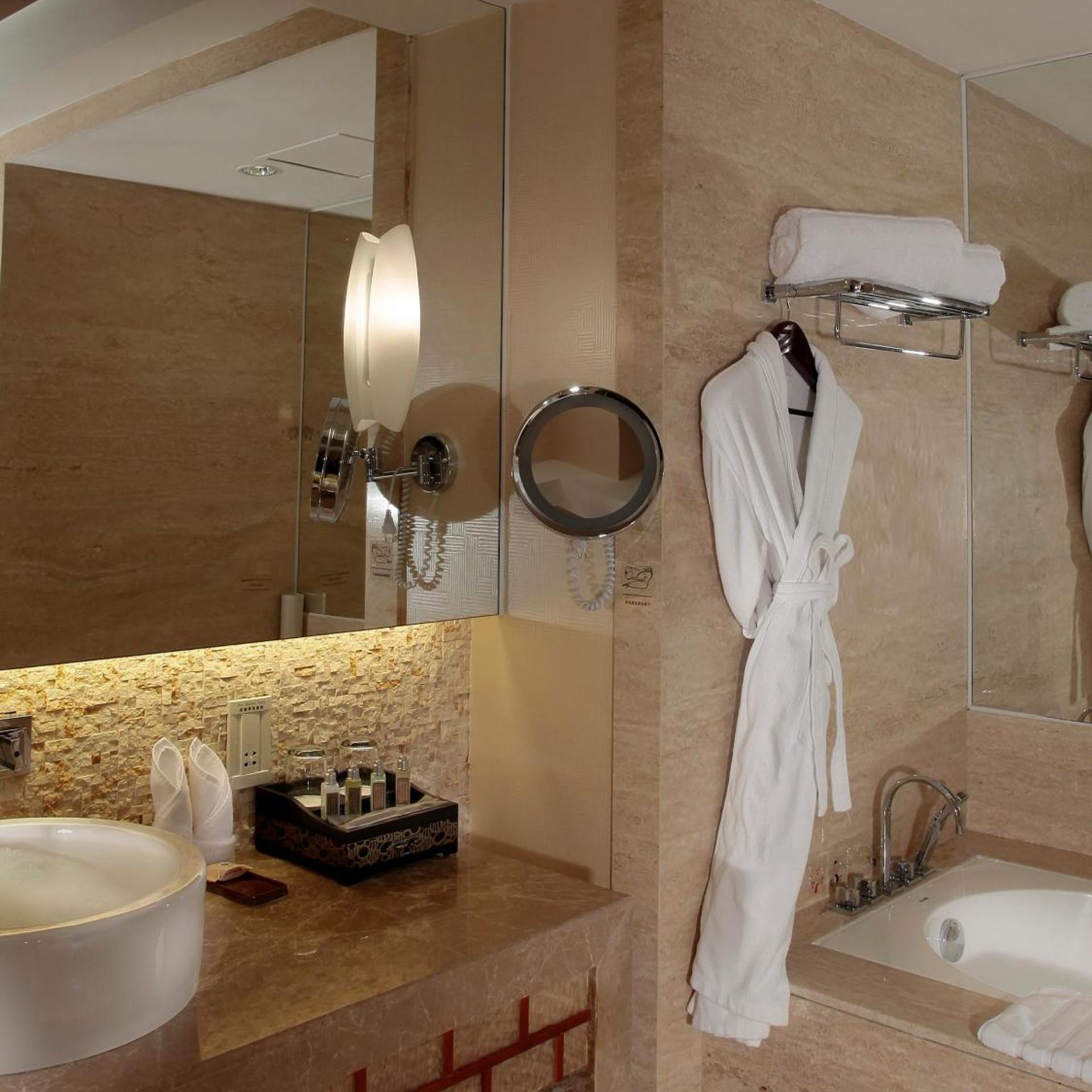 Qingyuan KB Hotel 68/69