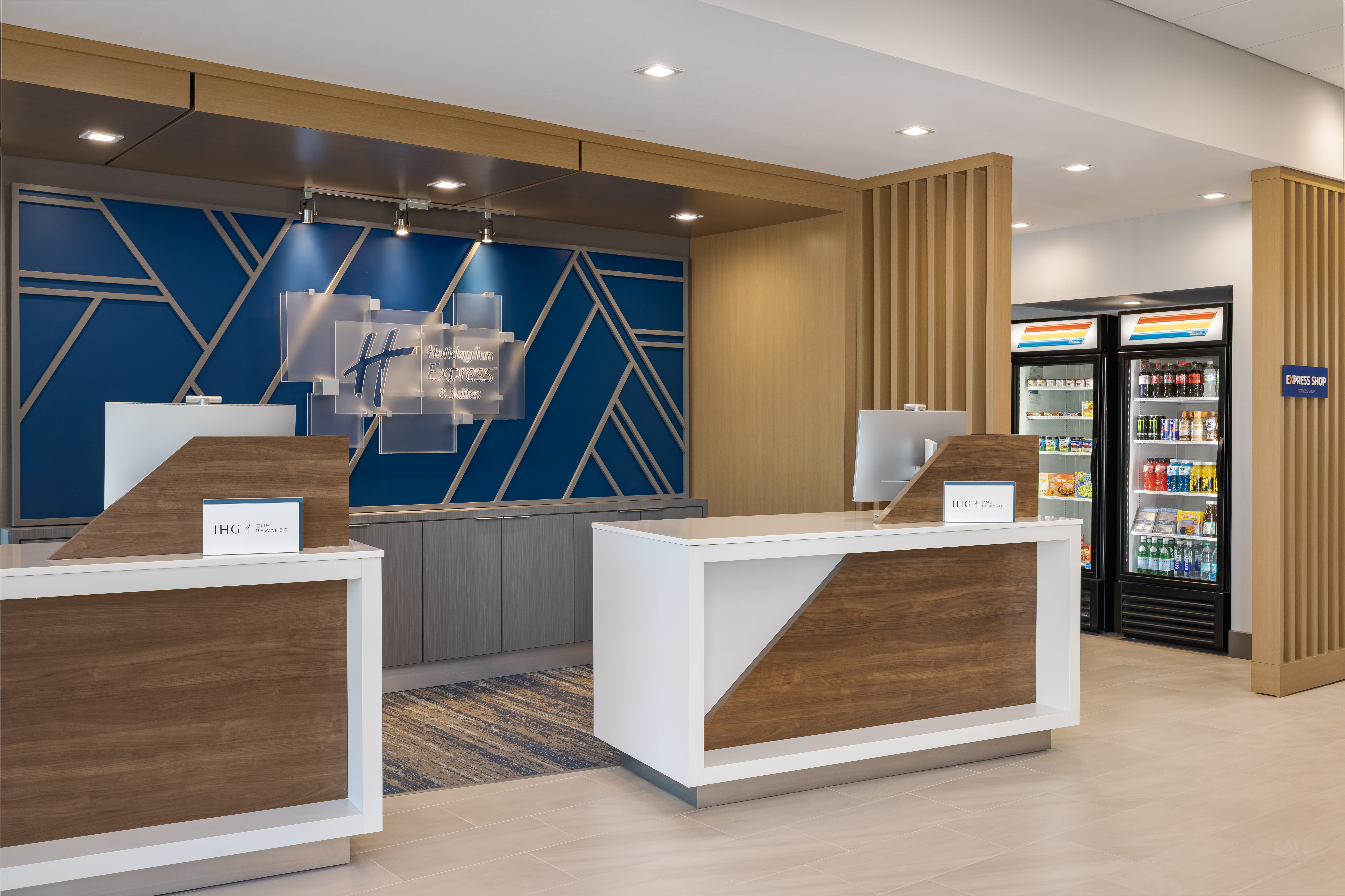 Holiday Inn Express & Suites Nacogdoches Southwest by IHG 6/49