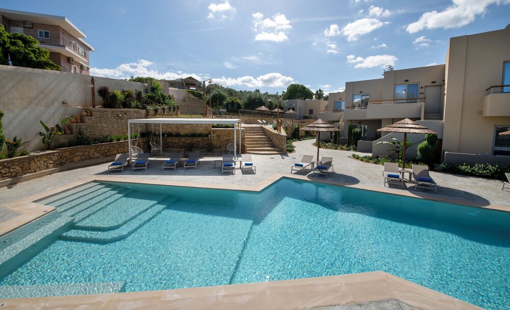 Villaggio Mare Suites 35/60