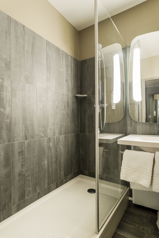 Ibis Macon Sud 14/68