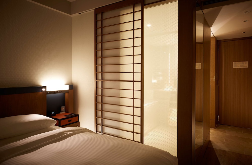 Hilton Nagoya Hotel 19/85