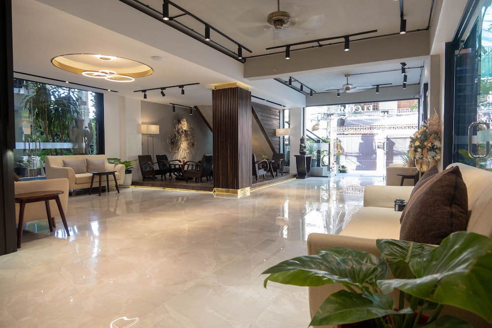 KING GRAND BOUTIQUE HOTEL 6/73