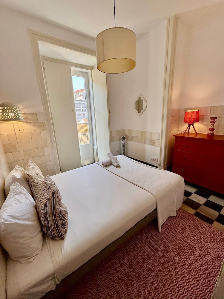 Lighty, Double Bed, Shared Bathroom