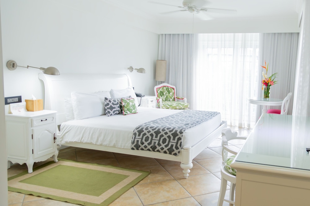 Serenity, Suite, 2 Double Beds, Sun Deck، Coco Palm 6/10