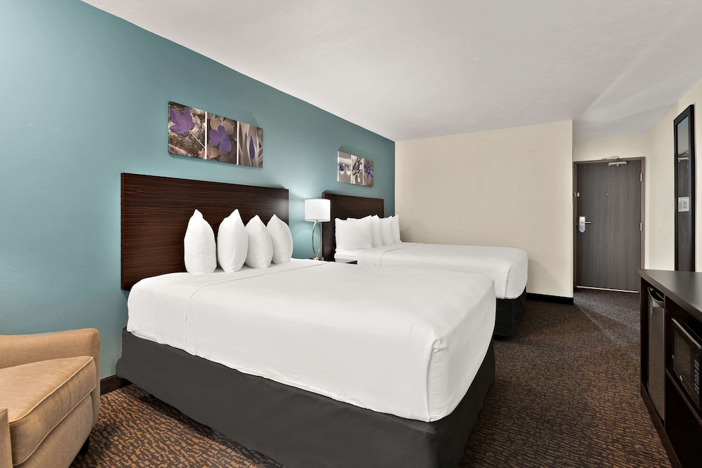 Standard, 2 Queen Beds, Sleep Inn Kelso Longview 5/10