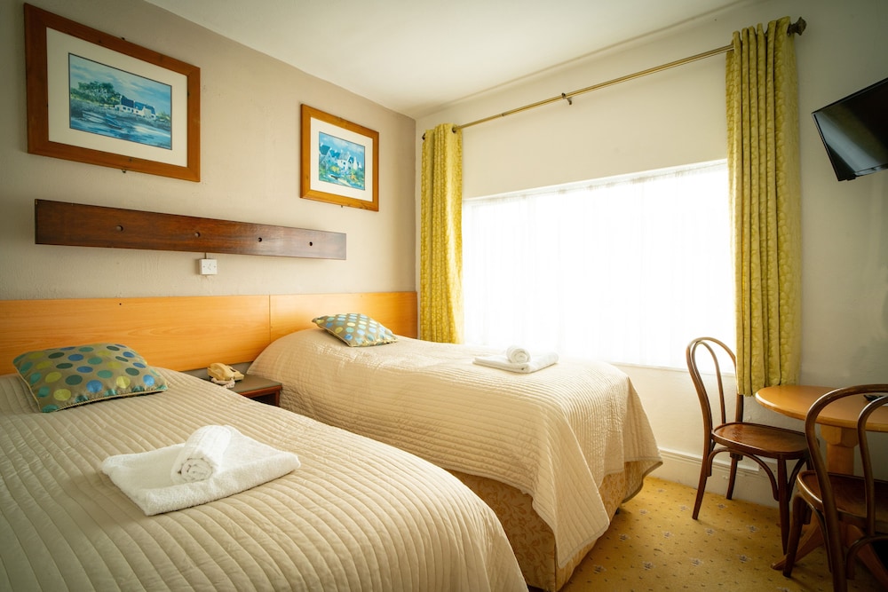 Ashley Hotel 16/60