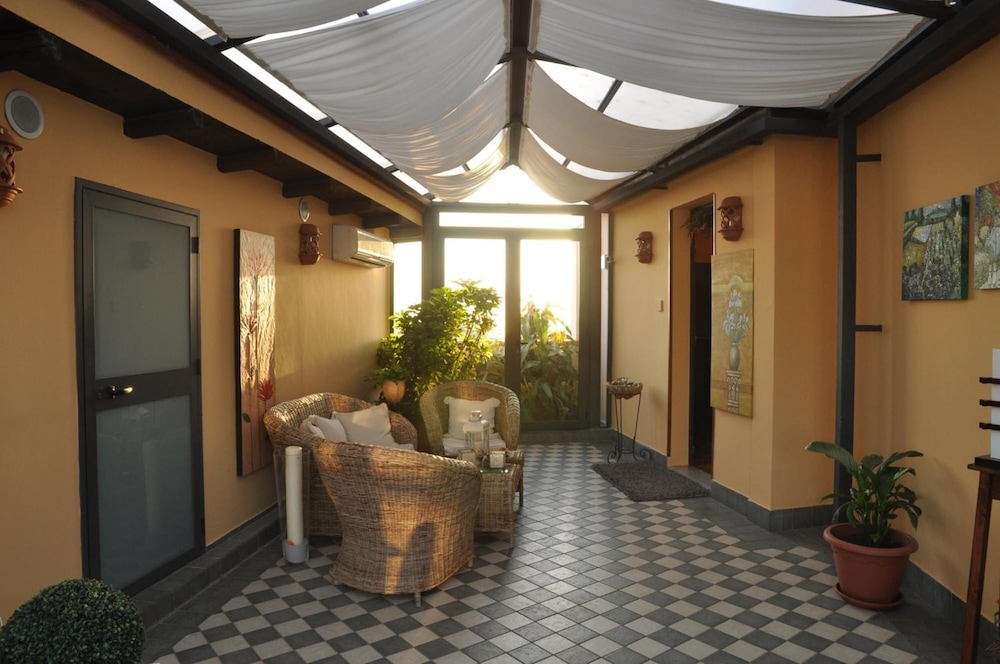 Hotel Ambasciatori 5/66