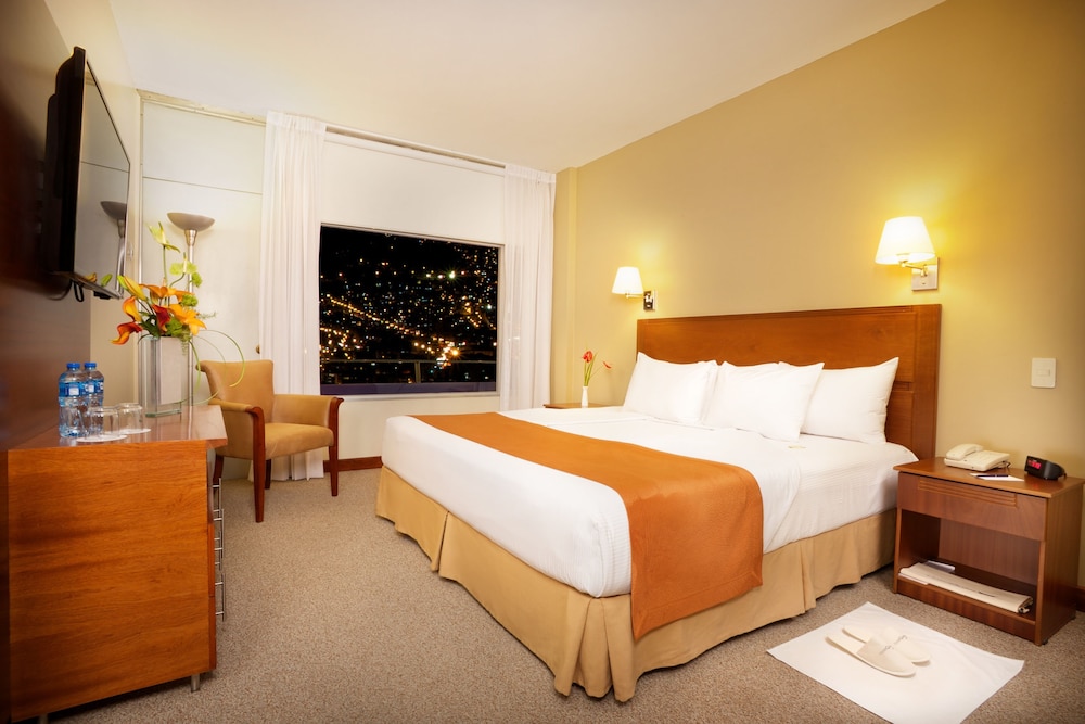 Hotel Quito by Sercotel 11/48