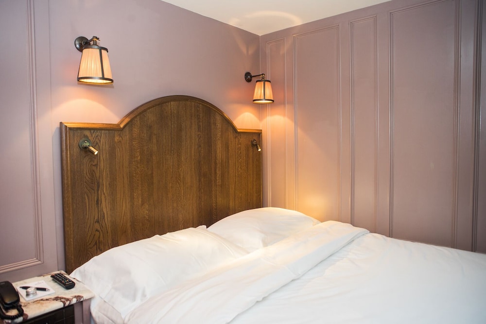 Mimi's Hotel Soho 19/63